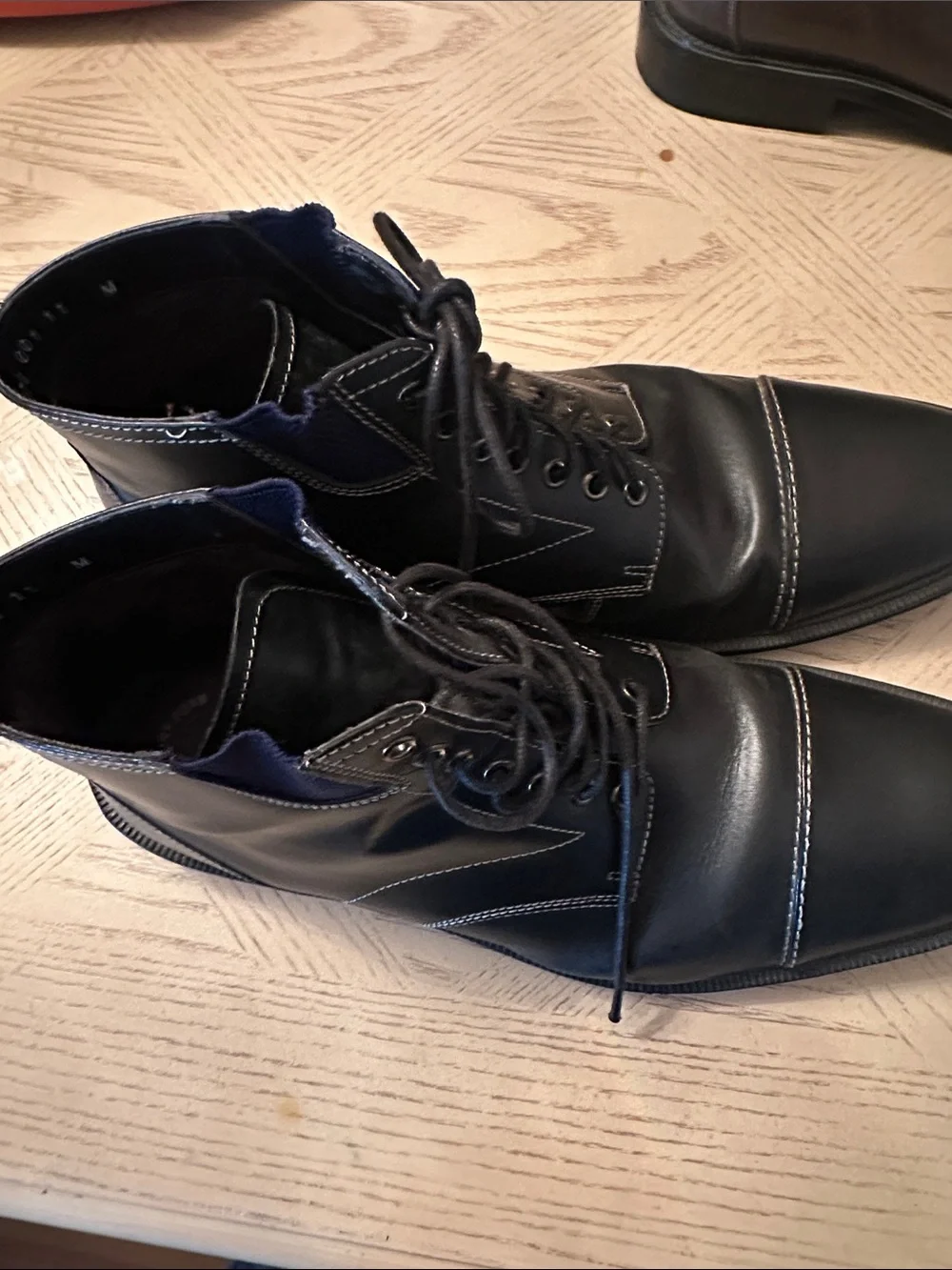 Stacy Adams Black Leather Lace-Up Oxfords
